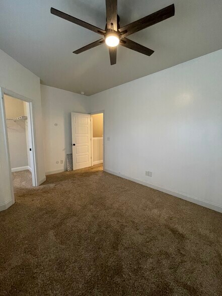 Building Photo - 149 Beallwood Dr