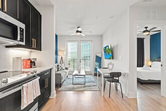 Building Photo - 2317 W Grace St