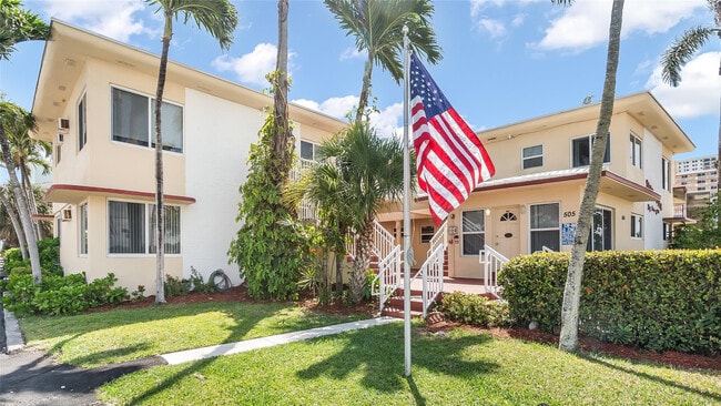 Building Photo - 505 S Ocean Dr