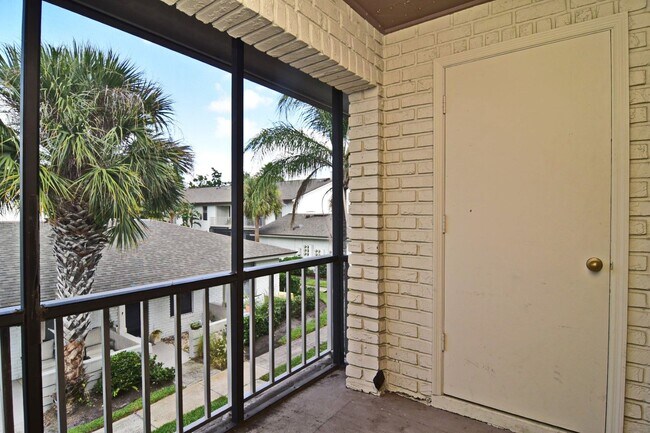 Building Photo - 2 Bed 2 Bath Audubon Place Condo