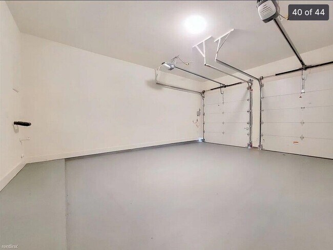 Building Photo - 7848 Laramie Bnd