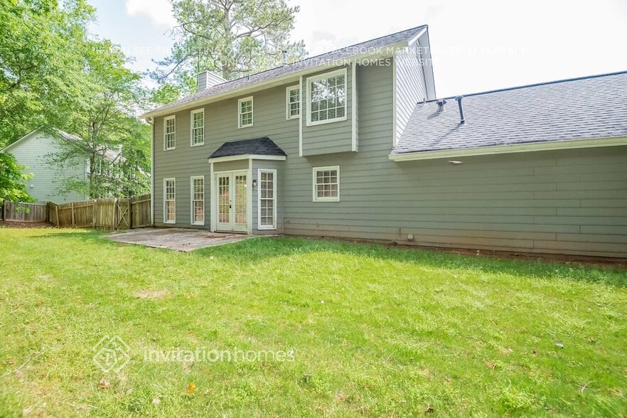 Building Photo - 4257 Glenforest Way