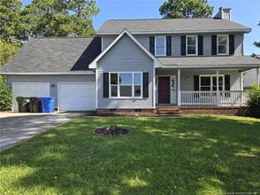 Building Photo - 7132 Dayspring Dr