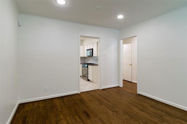 Building Photo - 4023 Park Ln