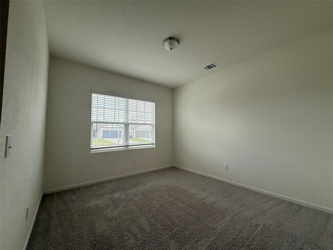 Building Photo - 1049 Water Oak Ln