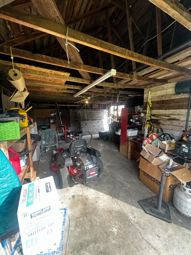Building Photo - 1740 Marine Dr