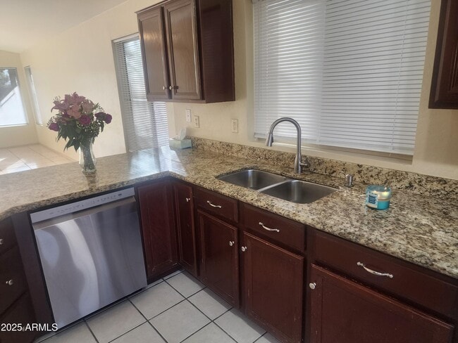 Building Photo - 19417 N 7th Dr