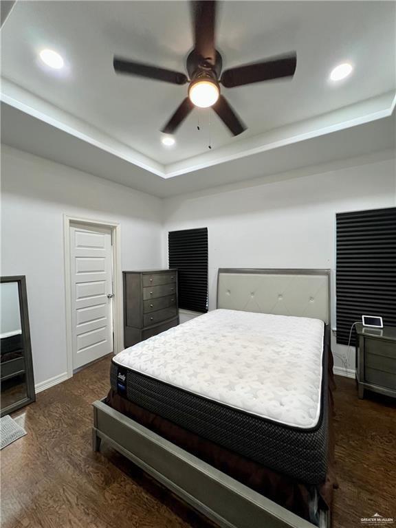 Building Photo - 19 N Sugar Bear Dr