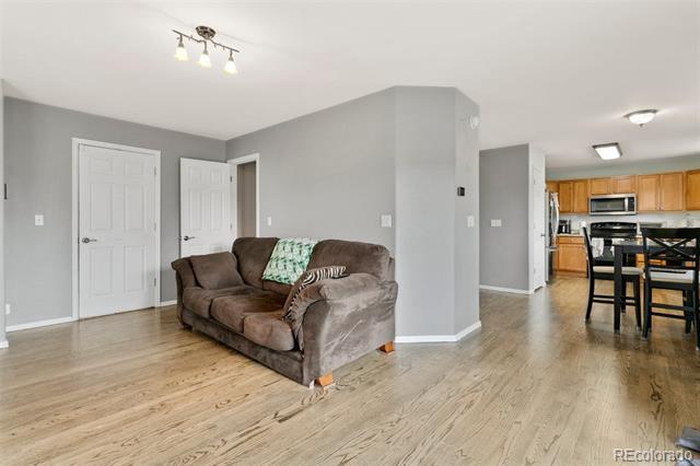 Building Photo - 2510 Brenton Dr