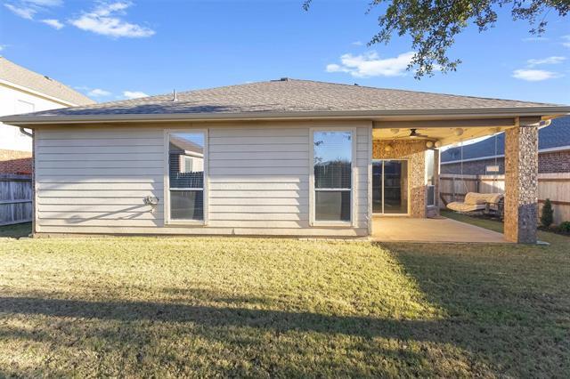 Building Photo - 832 Pebblecreek Dr