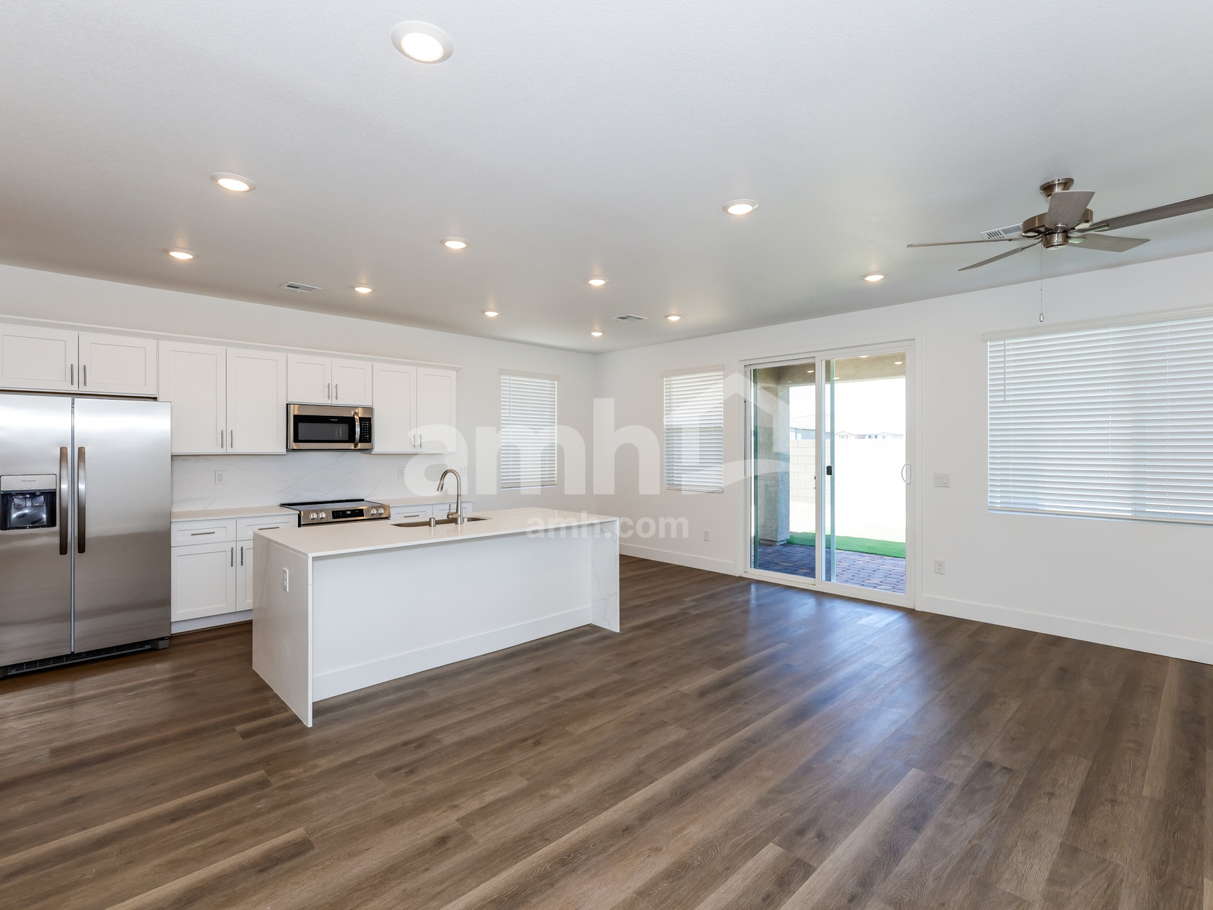Building Photo - 9572 Marchmont Rd