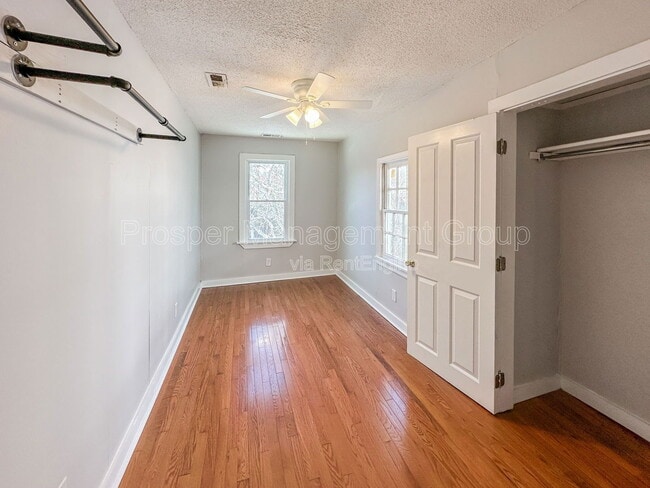 Building Photo - 35 Hanover St