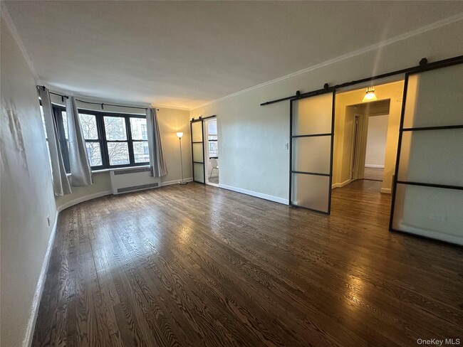 Building Photo - 98-76 Queens Blvd