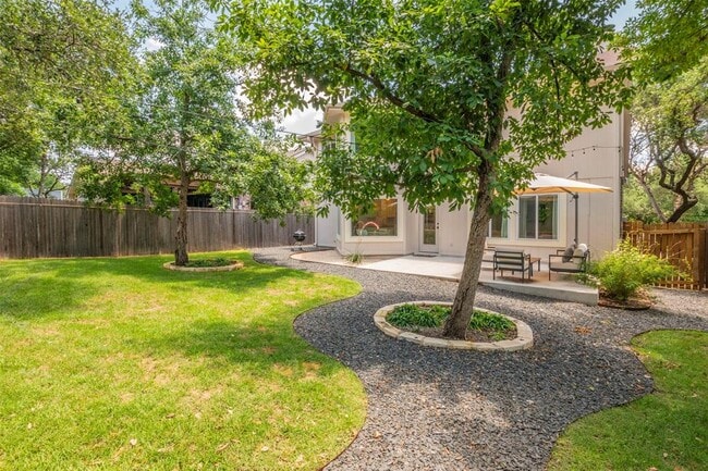 Building Photo - 8112 Siringo Pass