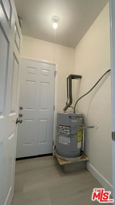 Building Photo - 836 S Catalina St