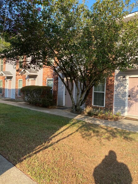 Building Photo - 1672 Brightside Dr