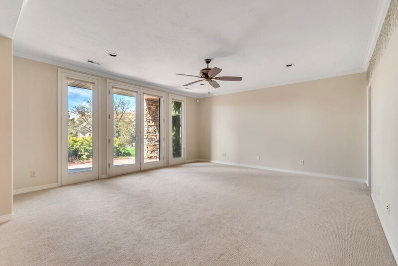 Building Photo - 3608 E Crest Mount Cir
