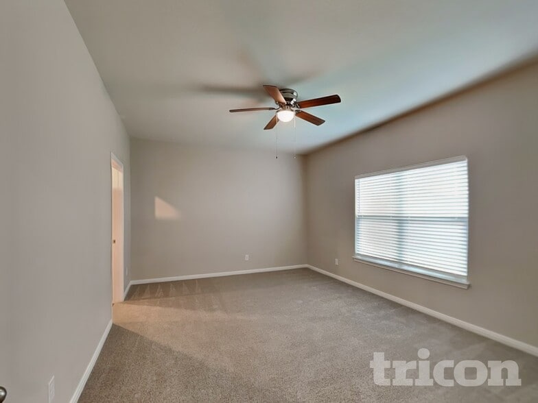 Building Photo - 3022 Citron Garden