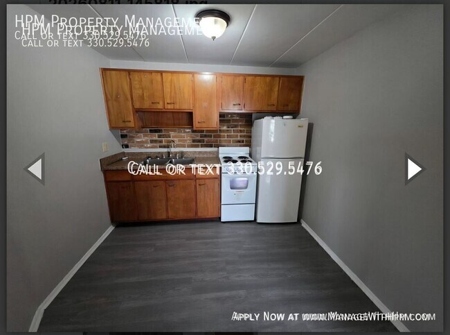Building Photo - 1605 S Water St