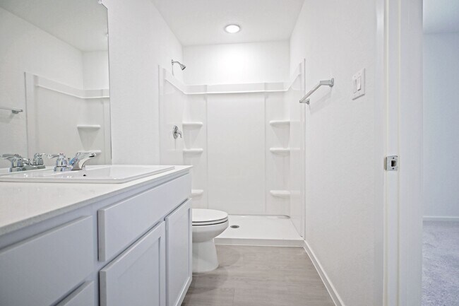 Building Photo - 7530 India Star