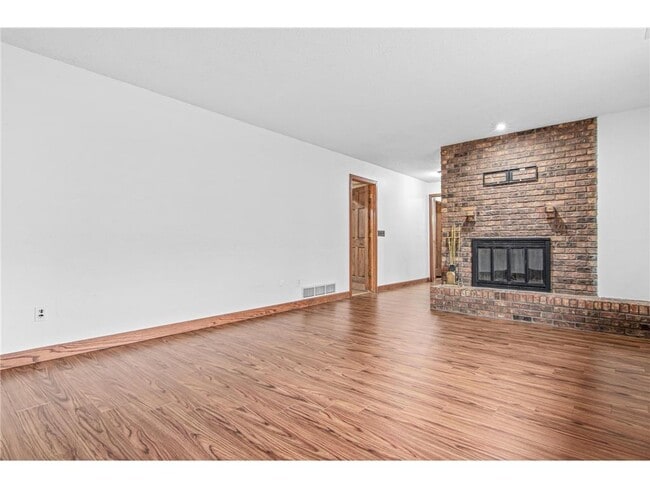 Building Photo - 8481 142nd St Ct