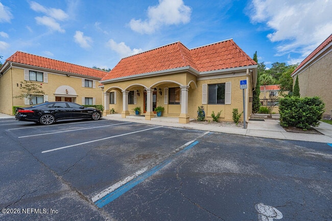 Building Photo - 5811 Atlantic Blvd