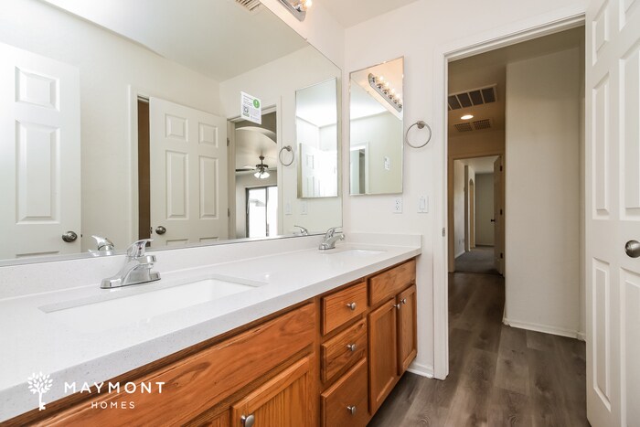 Building Photo - 3113 W Hayden Peak Dr