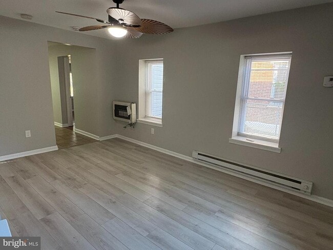 Building Photo - 419 Walnut St