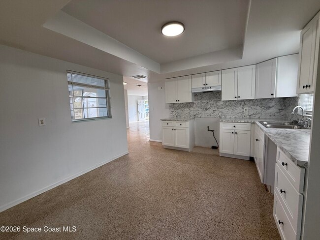 Building Photo - 1412 Overlook Terrace