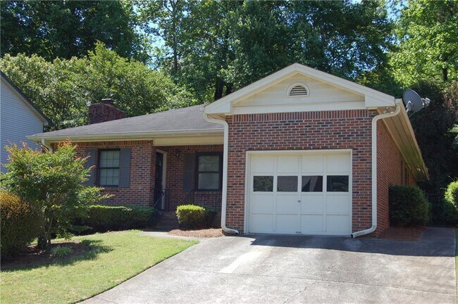 Primary Photo - 2155 Heritage Heights