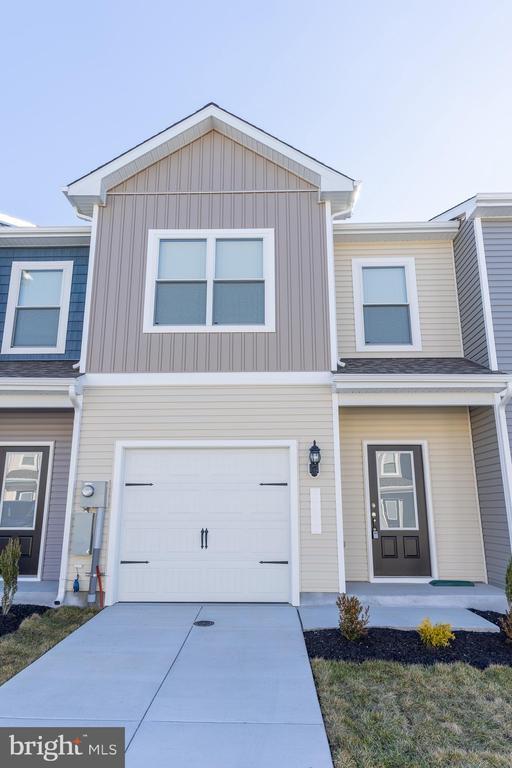 Building Photo - 104 Cramsford St