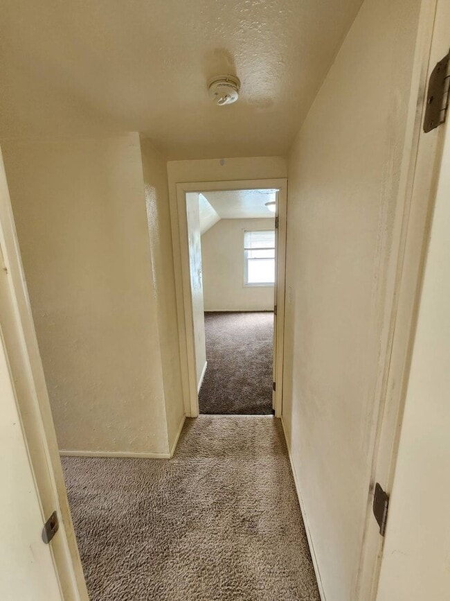 Building Photo - Move-In Special: Save $300 on This Charmin...