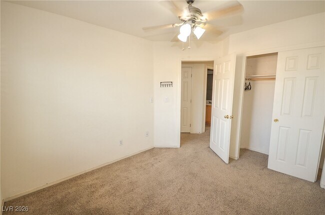 Building Photo - 6389 Thunder Gulch Ave