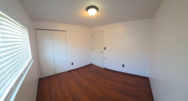 Building Photo - Pet-Friendly 3BR Home in Carson City with Yard & Modern Updates