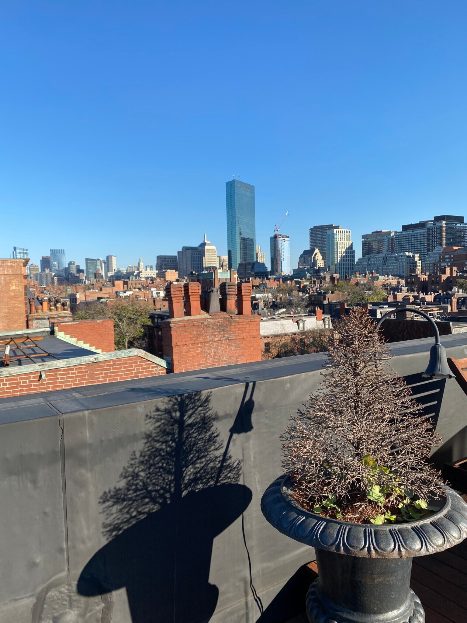 Building Photo - 458 Beacon St