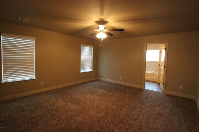 Building Photo - 3011 Dusty Ln