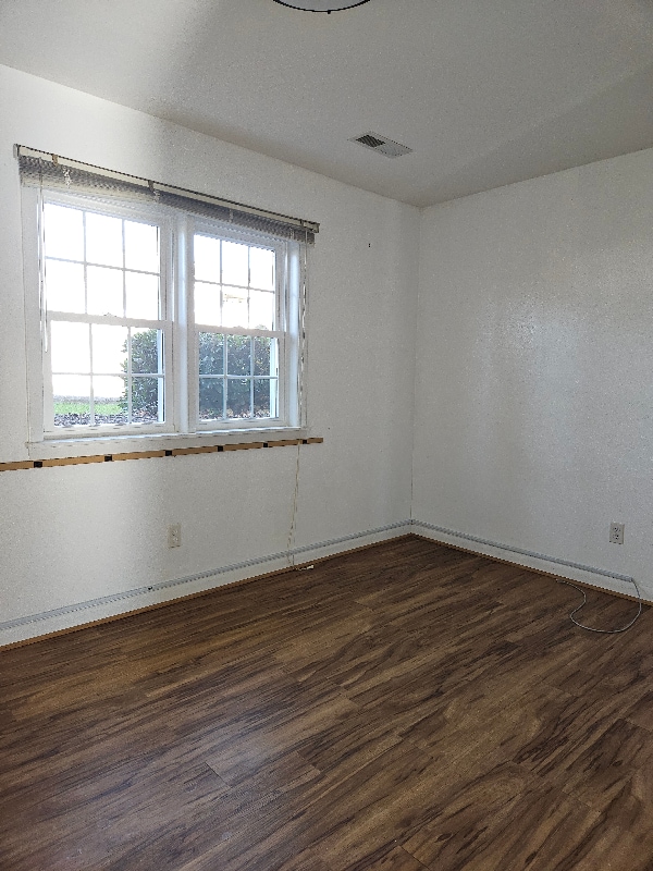 Building Photo - 3040 Winterberry Dr