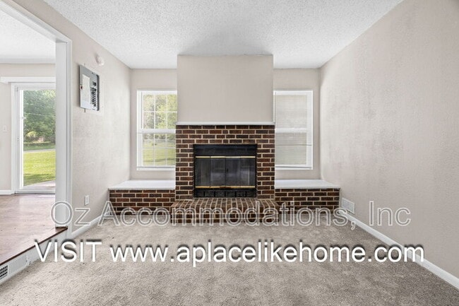 Building Photo - 4934 Appleton Ave