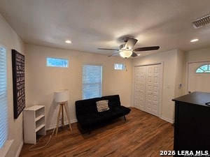 Building Photo - 1338 W Elsmere Pl