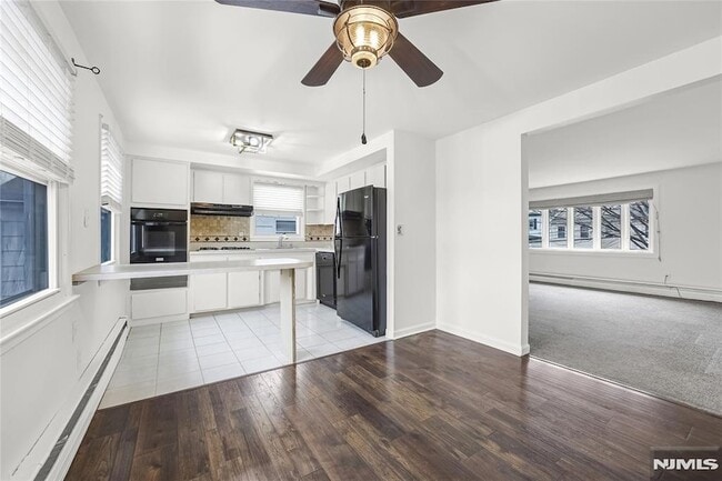 Building Photo - 38 Washington Ave