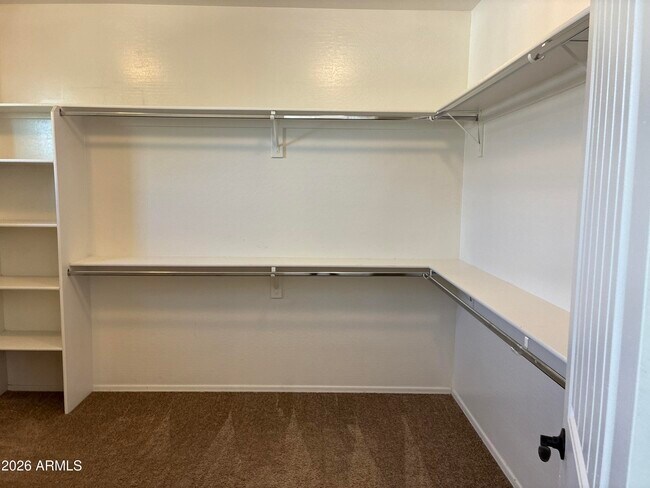 Building Photo - 92 W Aster Dr