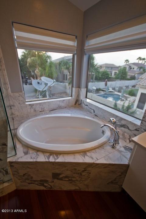 Building Photo - COMING SOON!! 5 bed 3 bath, 3000 + SFT with pool in Carino Estates, Chandler