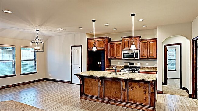 Building Photo - 412 Charles Ct