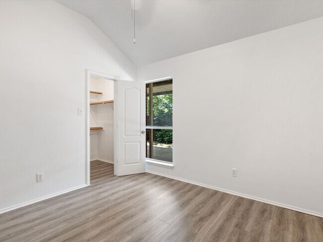 Building Photo - 5705 Frio Dr