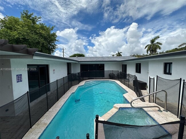 Building Photo - 9426 Caribbean Blvd