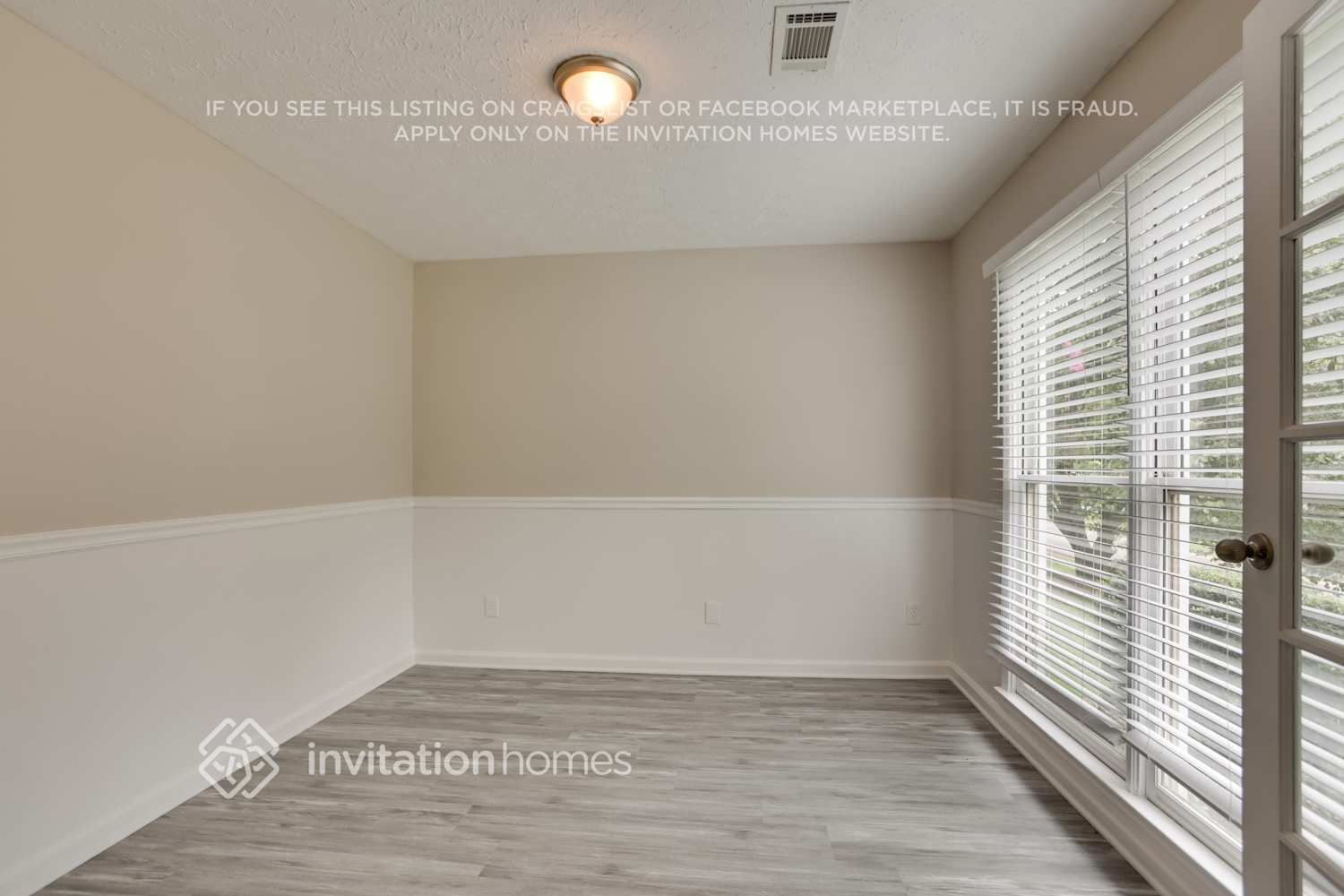 Building Photo - 156 Legacy Park Ln