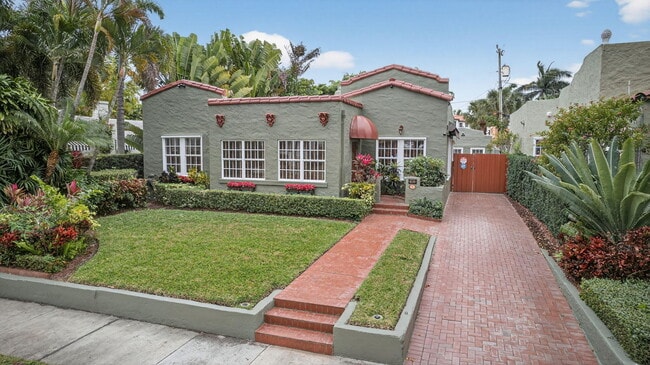 Building Photo - 616 Upland Rd