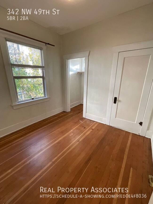 Building Photo - 342 NW 49th St