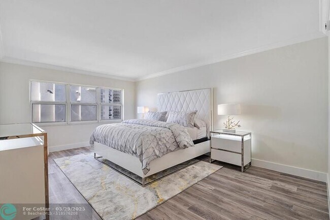 Building Photo - 3400 Galt Ocean Dr
