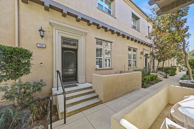 Building Photo - 4449 Owens St